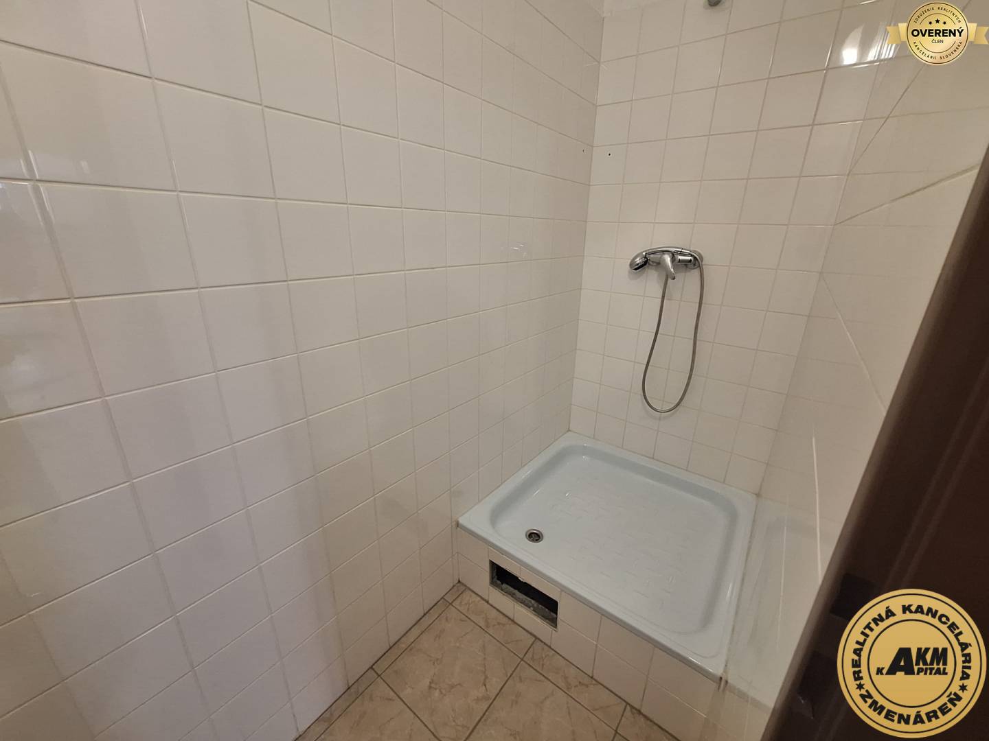 Rent Commercial premises, Commercial premises, Tulská, Zvolen, Slovaki