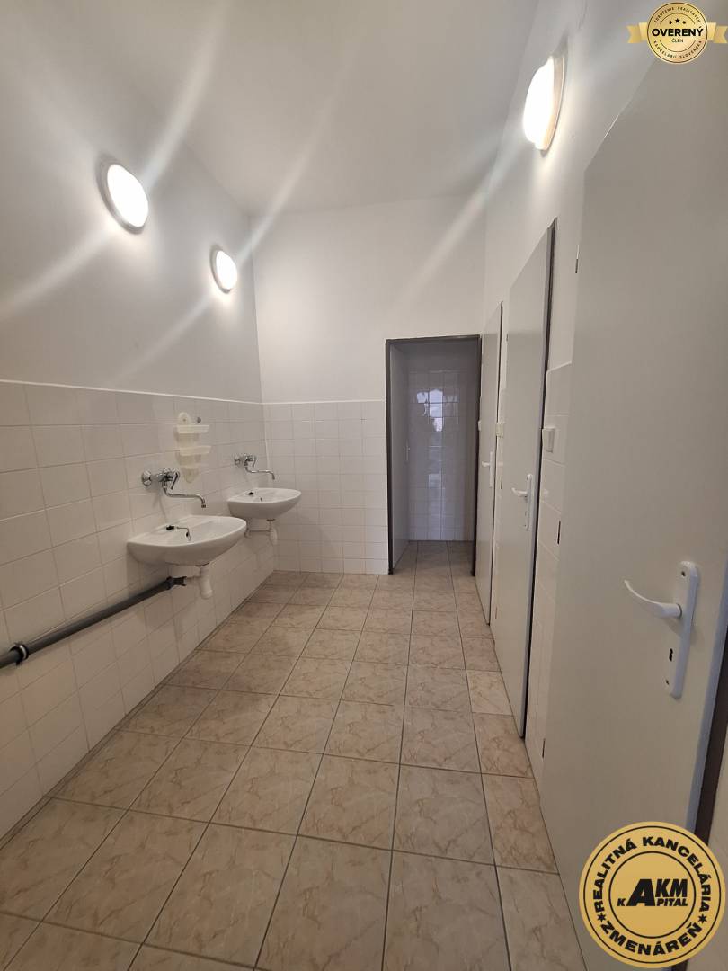 Rent Commercial premises, Commercial premises, Tulská, Zvolen, Slovaki