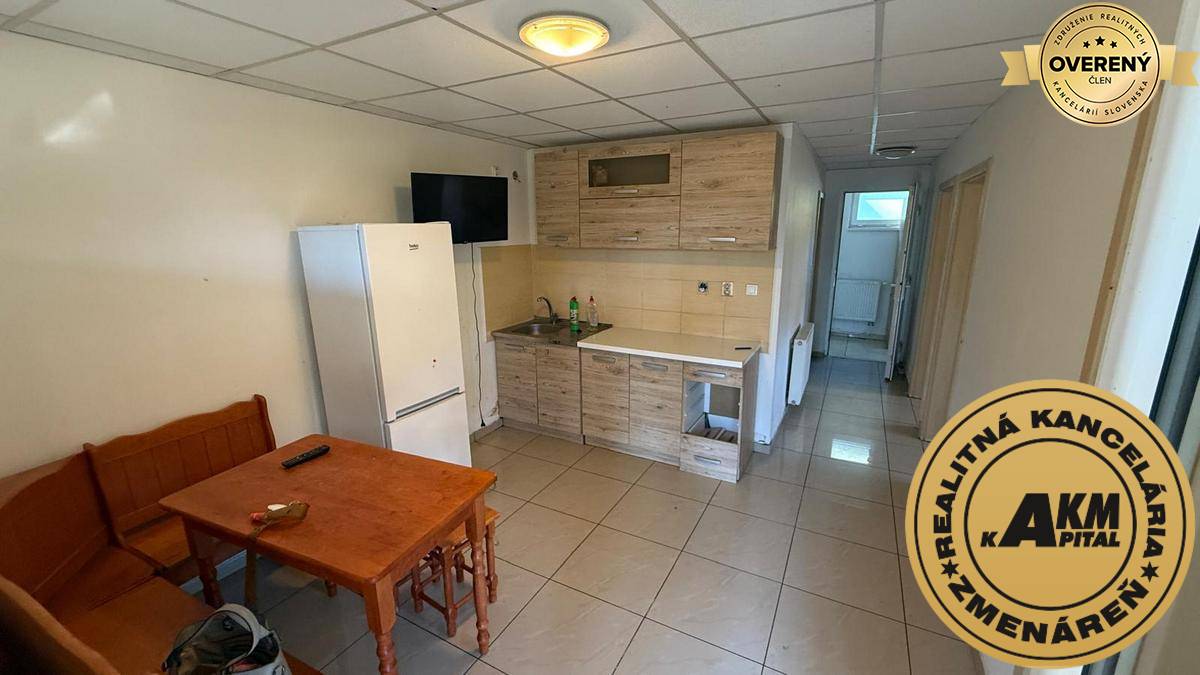 Sale Building, Building, Píla, Lučenec, Slovakia