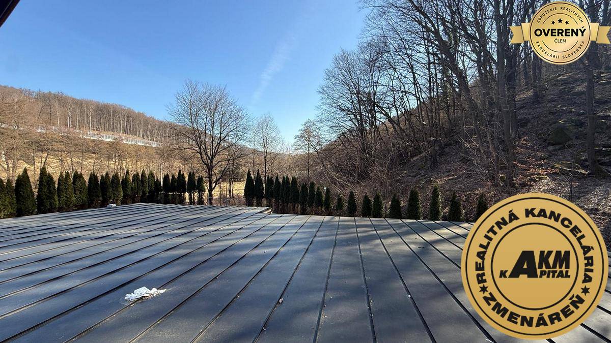 Sale Building, Building, Píla, Lučenec, Slovakia