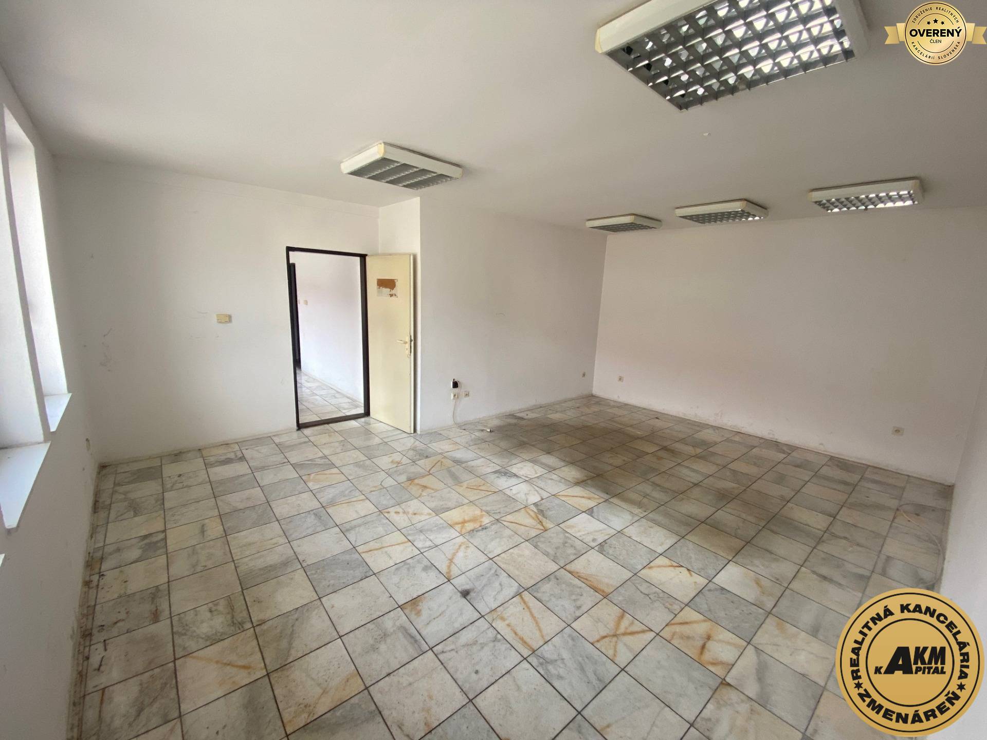 Sale Storehouses and Workshops, Storehouses and Workshops, Slovenského