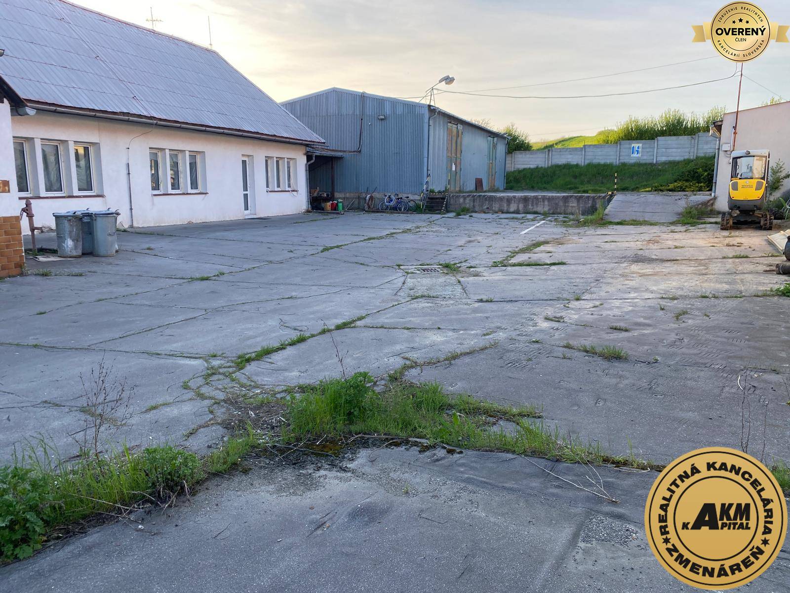 Sale Storehouses and Workshops, Storehouses and Workshops, Slovenského