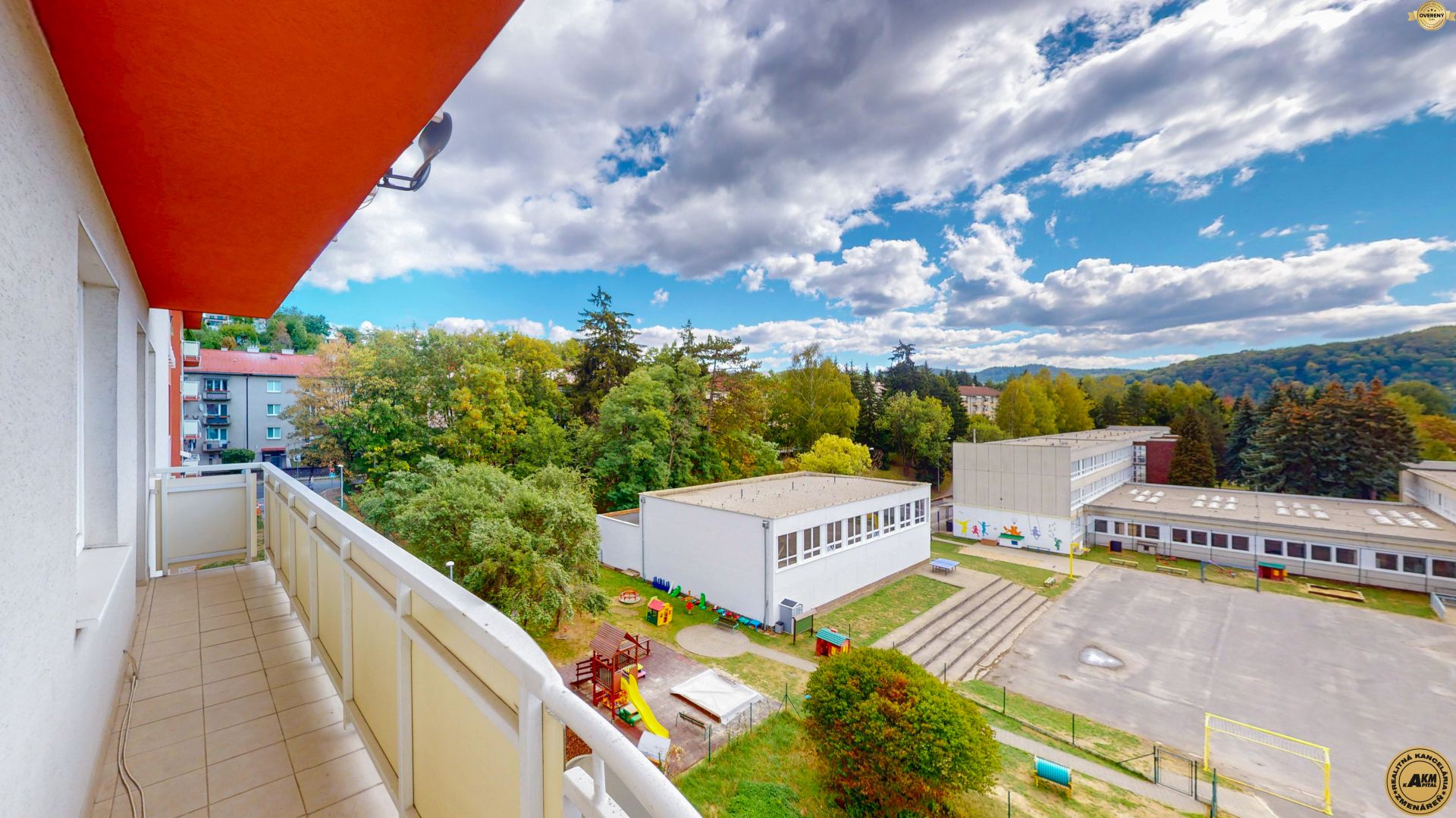 3-room apartment 90m² 2 x balcony Banská Bystrica CENTER