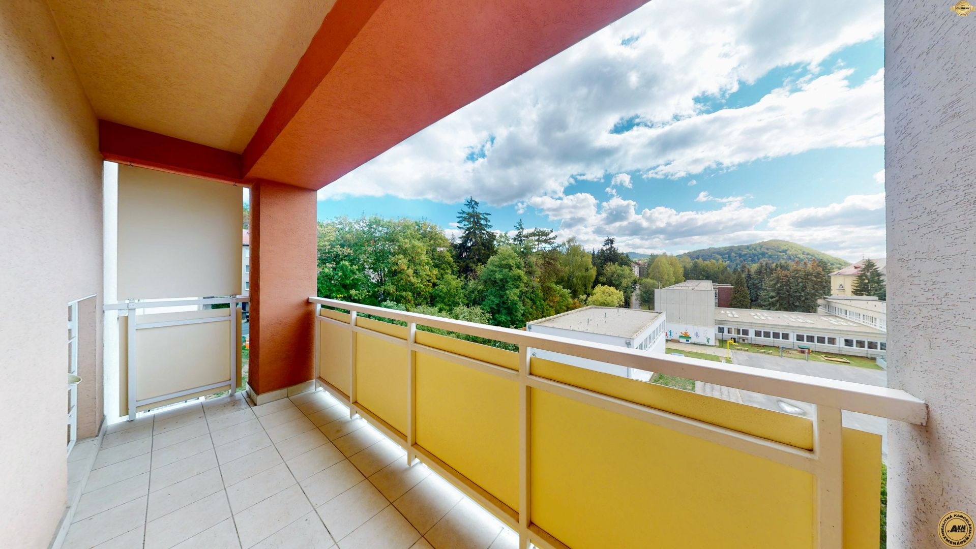 3-room apartment 90m² 2 x balcony Banská Bystrica CENTER