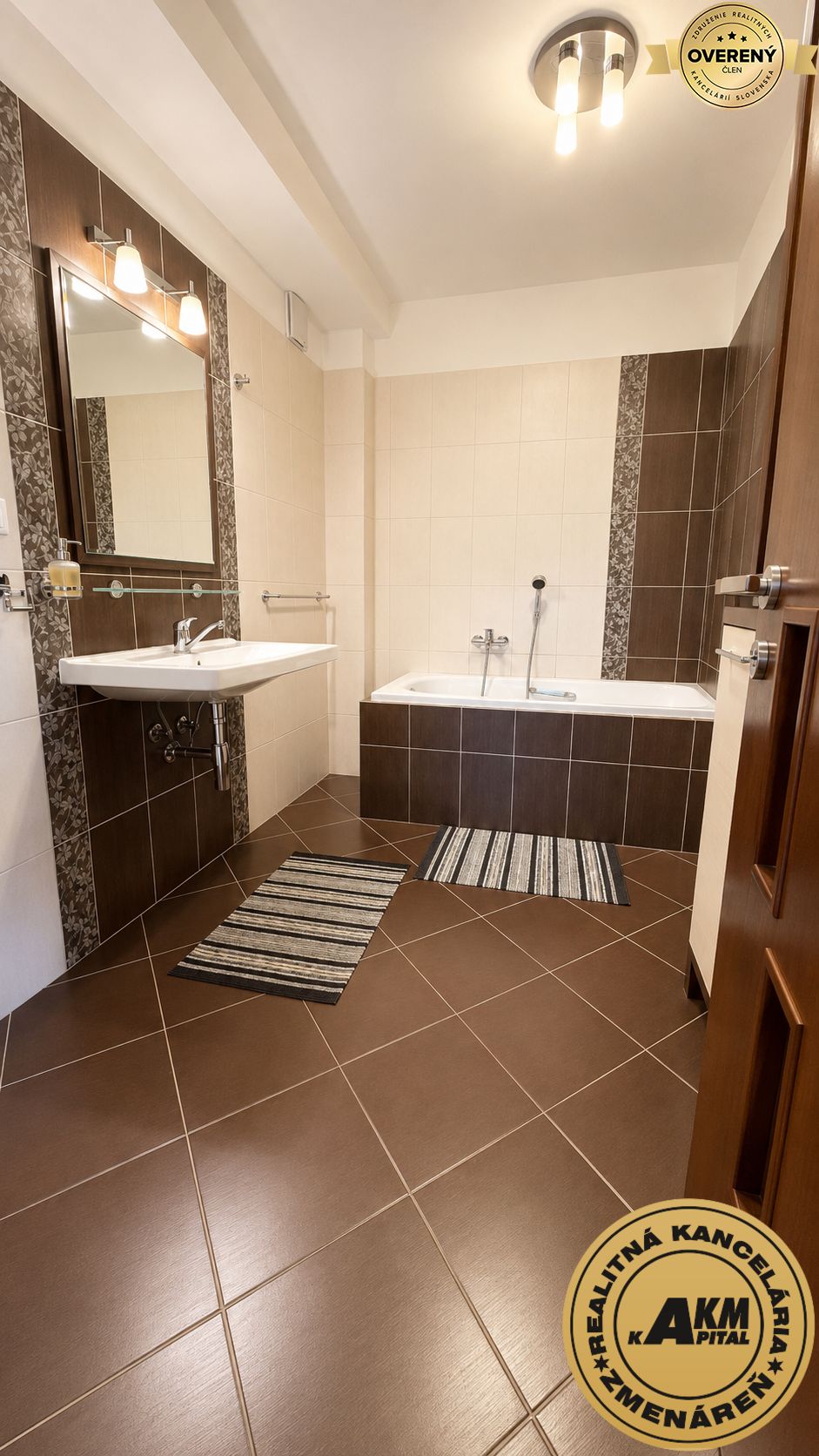 Sale Two bedroom apartment, Two bedroom apartment, Bakossova, Banská B
