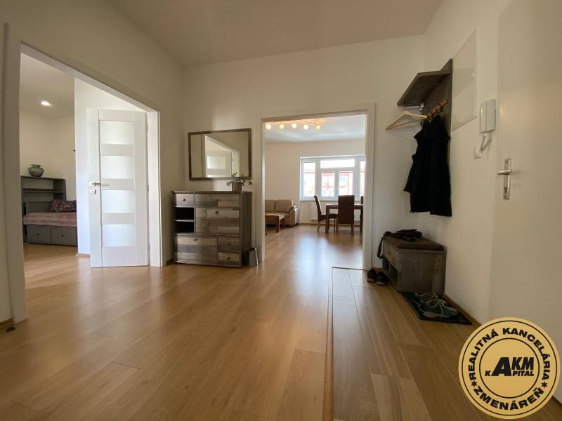 Rent Two bedroom apartment, Two bedroom apartment, Námestie SNP, Zvole