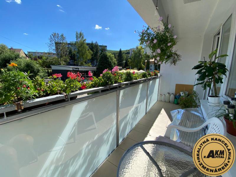 Spacious 3-Room Apartment in Tranquil Zvolen Sekier Location