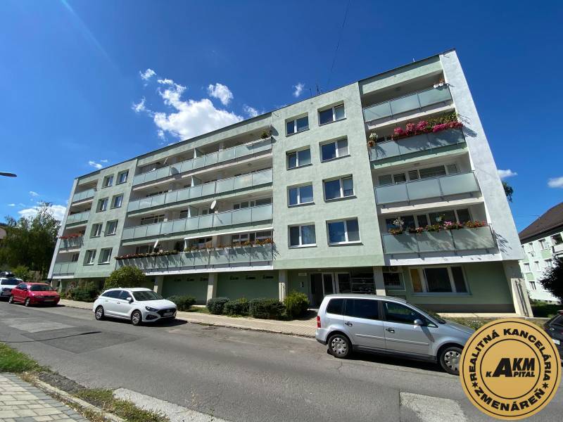 Spacious 3-Room Apartment in Tranquil Zvolen Sekier Location
